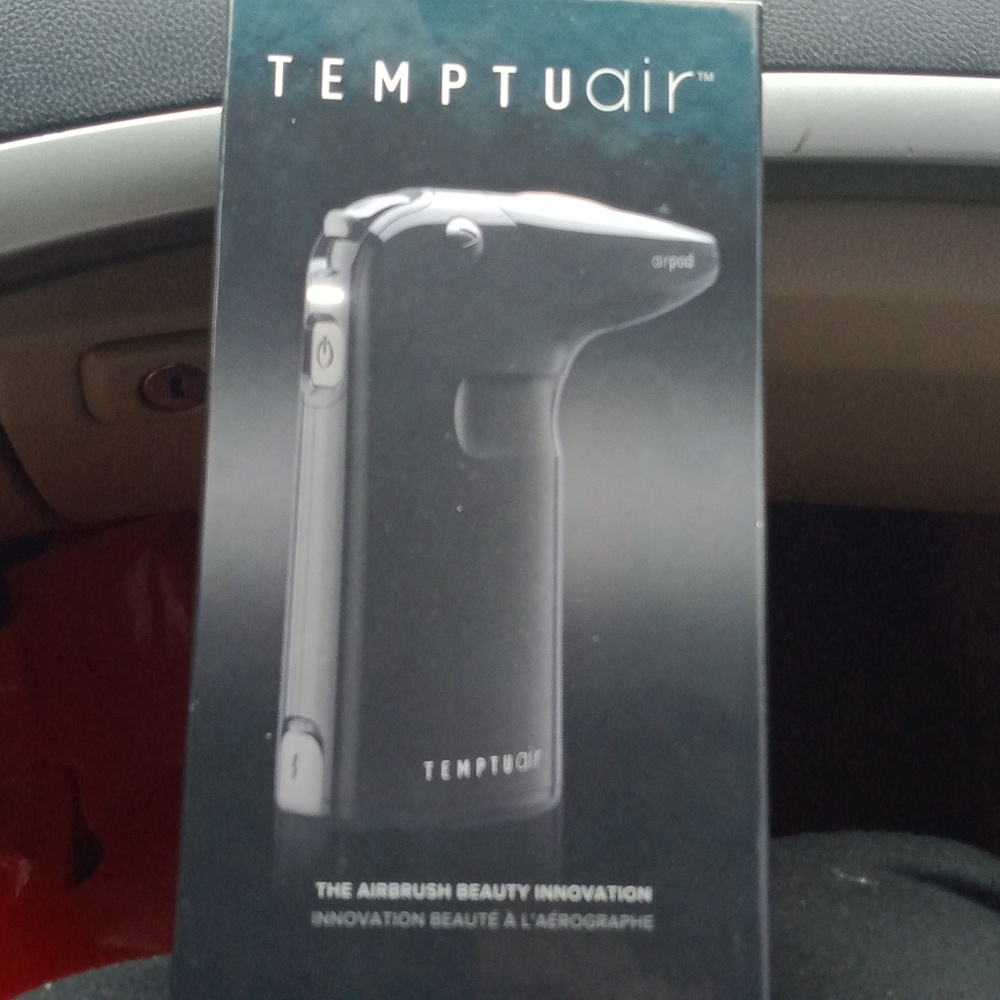 TEMPTUair make up air brush